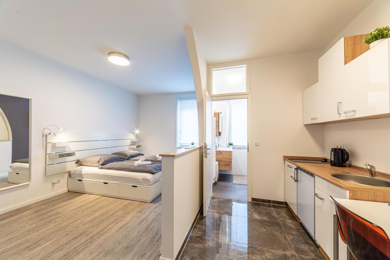 Renoviert Und Modern Apartment Nuremberg ภายนอก รูปภาพ